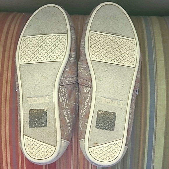 TOMS Alpargata Classic Fleece Lined Thankful Slip-on. Size 5.5 - Picture 6 of 8